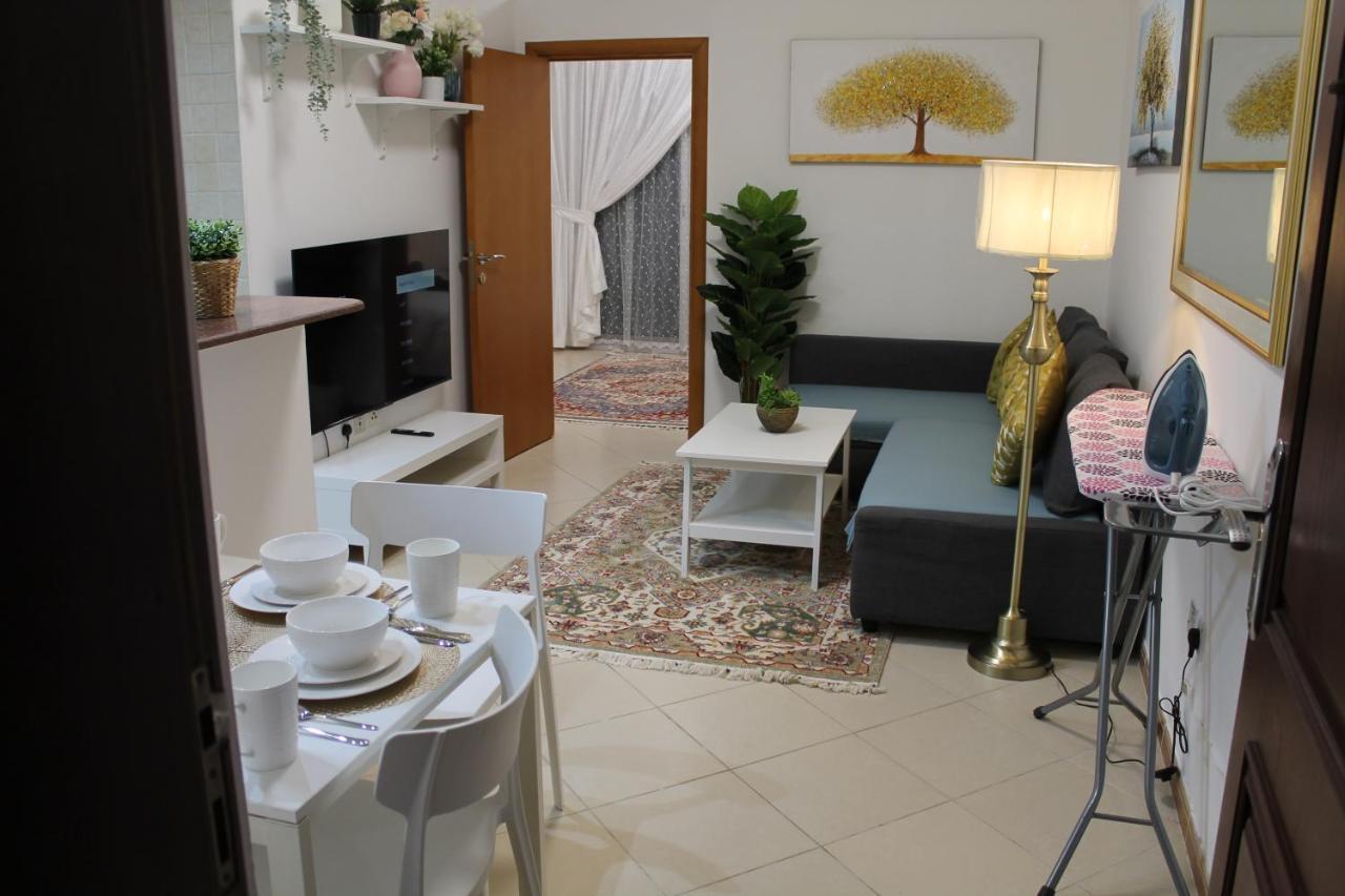 Newly Furnished Cozy 1 Bedroom Apartment Close To Jbr Beach And Metro Dubai Exterior foto