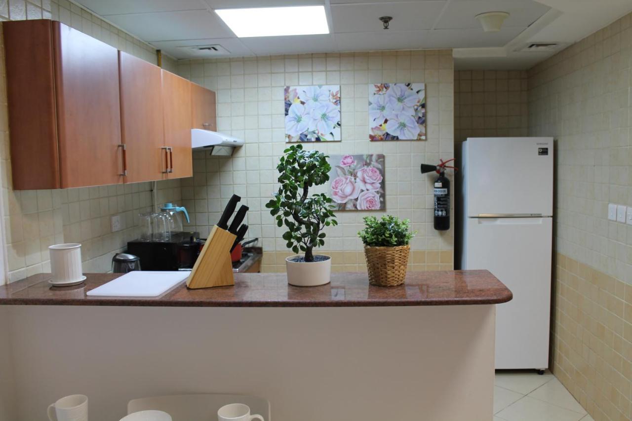 Newly Furnished Cozy 1 Bedroom Apartment Close To Jbr Beach And Metro Dubai Exterior foto