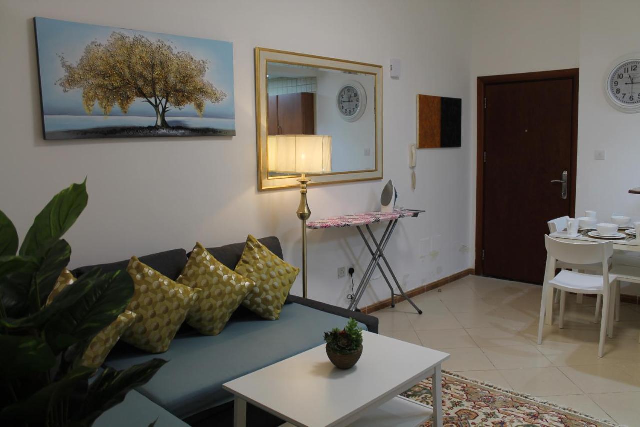 Newly Furnished Cozy 1 Bedroom Apartment Close To Jbr Beach And Metro Dubai Exterior foto